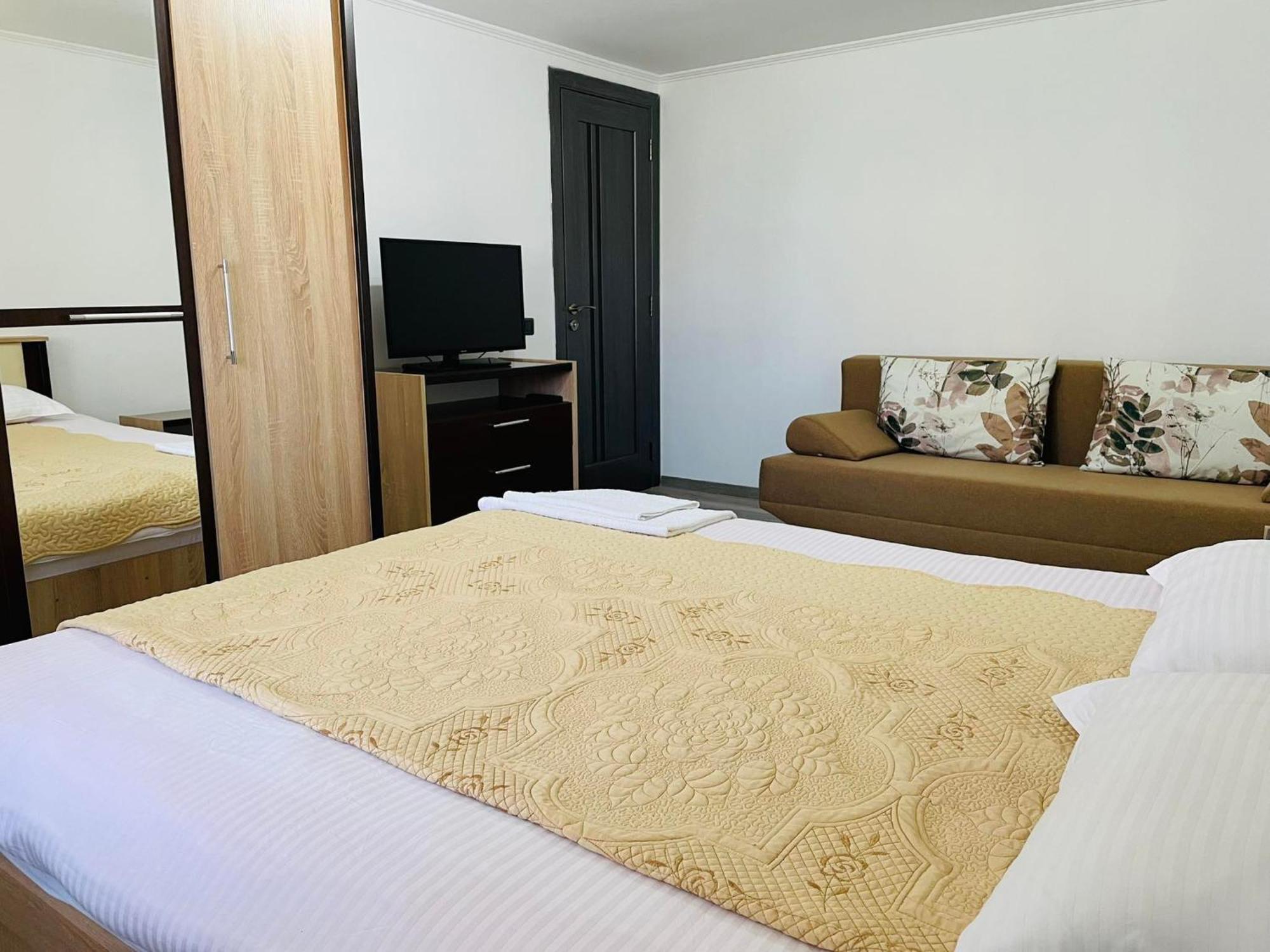 Casa Daya Aparthotel Statjunea Borsa Bagian luar foto